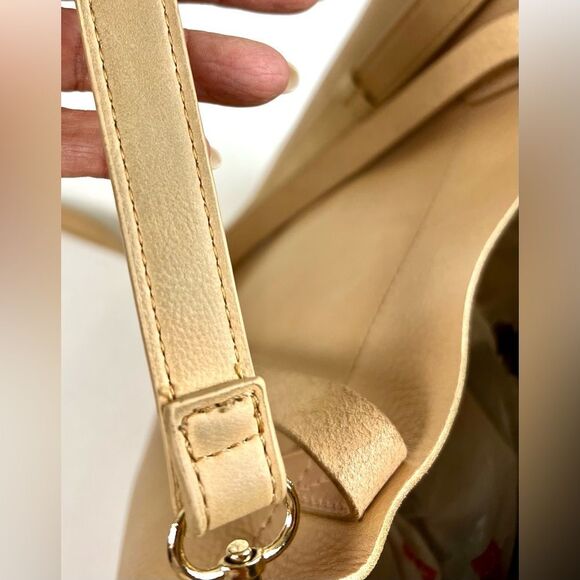 Madewell Nubuck Leather Medium Transport Tote - Picture 13 of 15